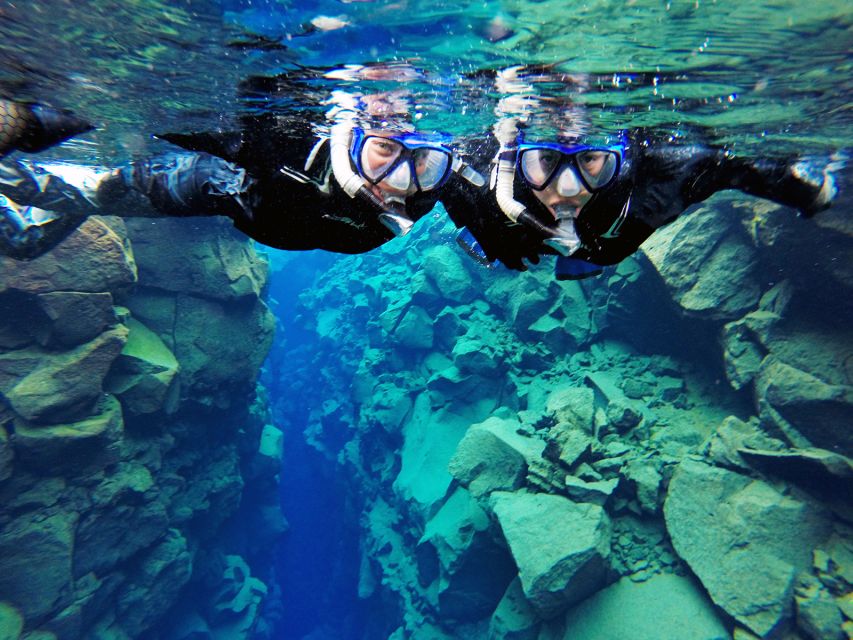 Silfra: Half-Day Snorkeling Day Trip with Underwater Photos - The snorkeling route: drifting through the rift and seeing the plates up close