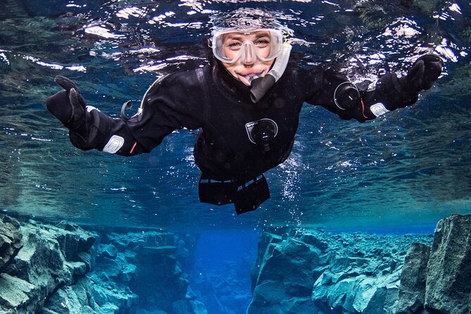 Silfra: Snorkeling Between Tectonic Plates - Meet on Location - Key points before you go