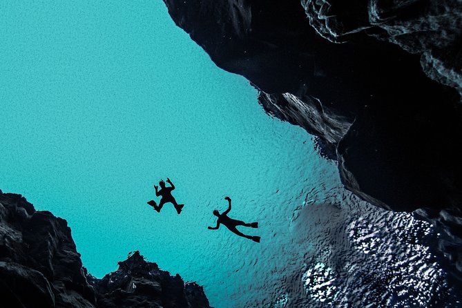 Silfra Wetsuit Snorkeling Tour with Underwater Photos - From Reykjavik - Underwater photos and hot chocolate: the extras that make the half day feel worth it