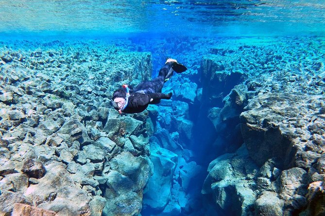 Silfra Wetsuit Snorkeling Tour with Underwater Photos - From Reykjavik - Gear checklist: what to bring (and what to skip)