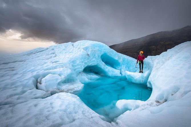 Skaftafell: 4h Small Group Glacier Hike with Guide and Transfer - Who Should Book This Skaftafell Glacier Hike