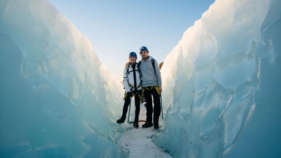 Skaftafell: Blue Ice Cave & Glacier Hike on Vatnajökull - Who this glacier hike fits best