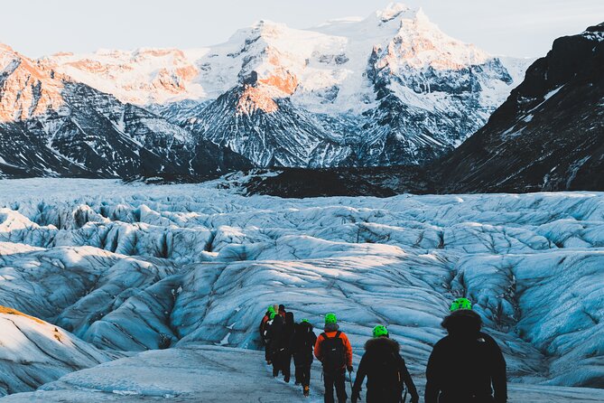 Skaftafell Glacier Hike 3-Hour Small Group Tour - What to wear, and the rentals you might want to budget