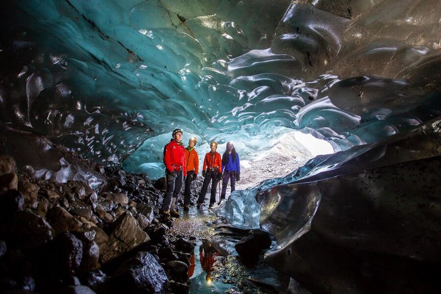 Skaftafell: Ice Cave Experience - Falljökull photo stop and why the timing is tight (but fair)