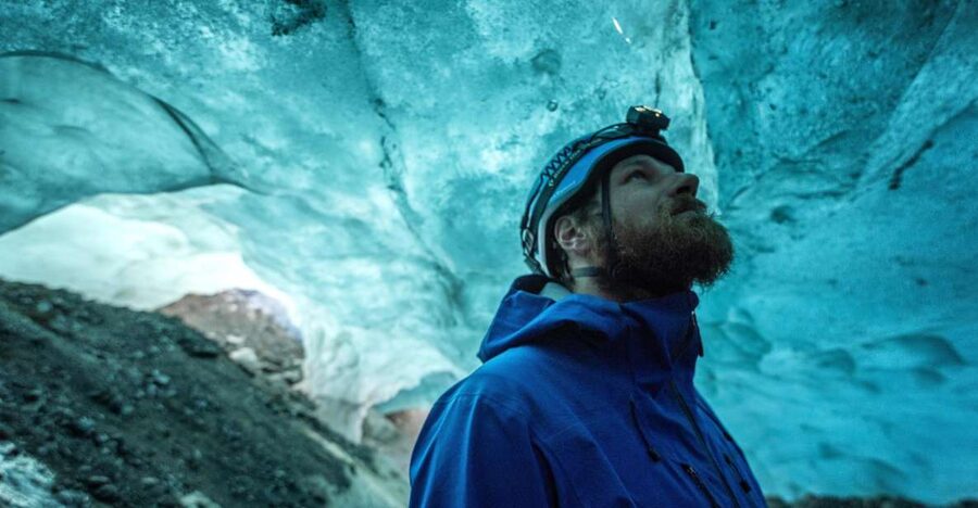 Skaftafell: Ice Cave Tour and Glacier Hike - At a glance: what makes this glacier and ice cave tour work