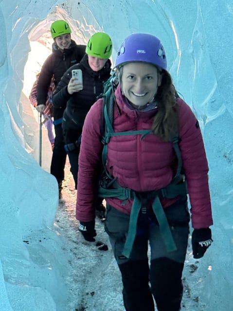 Skaftafell: Ice Cave Tour and Glacier Hike - Going inside: what the natural ice cave experience really delivers