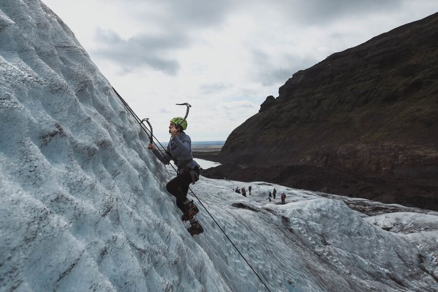 Skaftafell National Park: Falljokull Ice Climb and Hike - Falljokull at Skaftafell, where the ice looks like a movie set