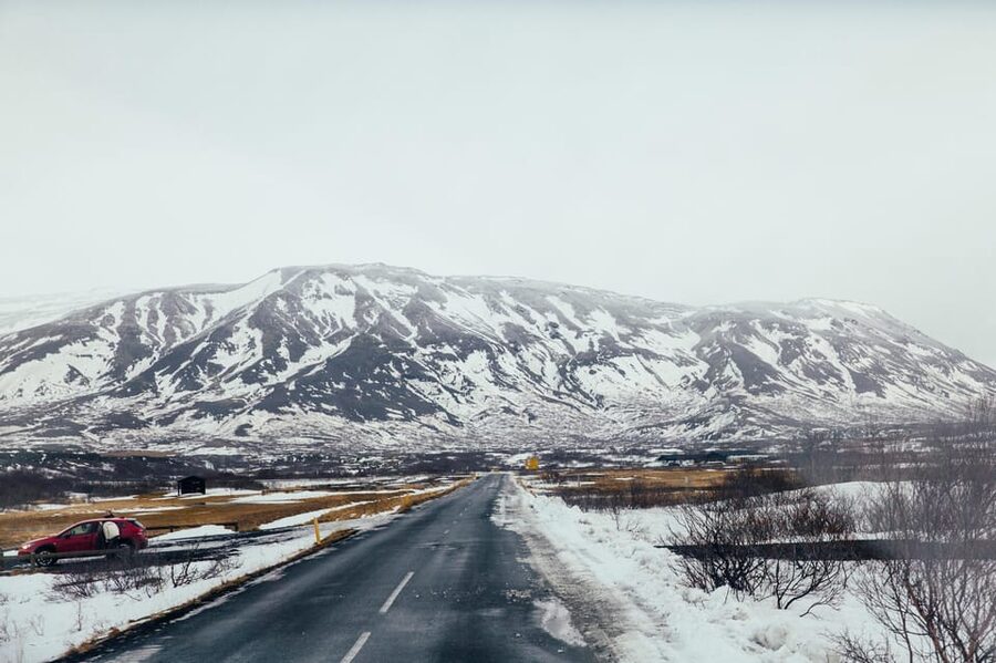 Skarfabakki: Golden Circle Small-Group Full-day Tour - Efstidalur dairy farm and ice cream: the Golden Circle pause