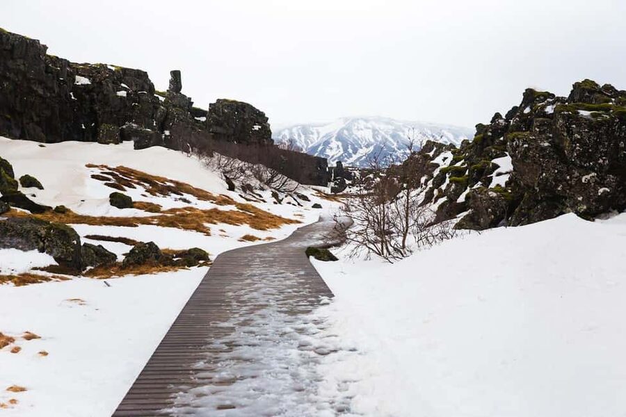 Skarfabakki: Golden Circle Small-Group Full-day Tour - Road time and weather reality: how to make the day feel easy