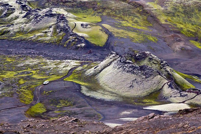 Small Group Day Tour to Lakagigar volcano by Super Jeep from Klaustur - What the small-group size changes on day like this