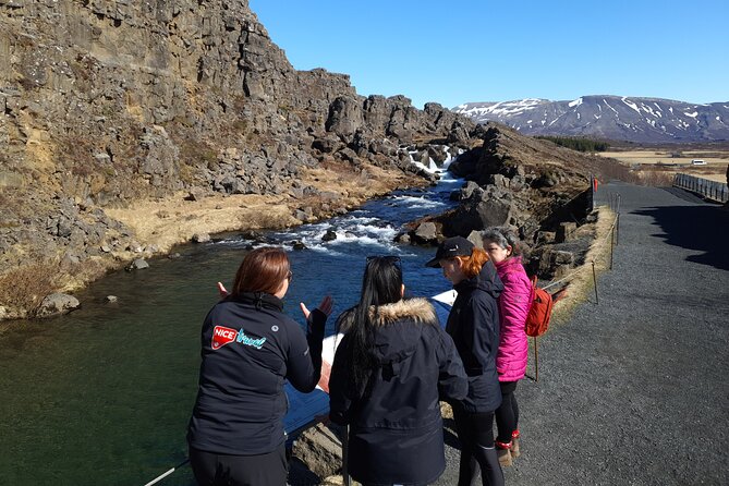 Small-Group Golden Circle, Blue Lagoon with Ticket & Kerid Crater - Laugarvatn: geothermal rye bread and a true local rhythm stop