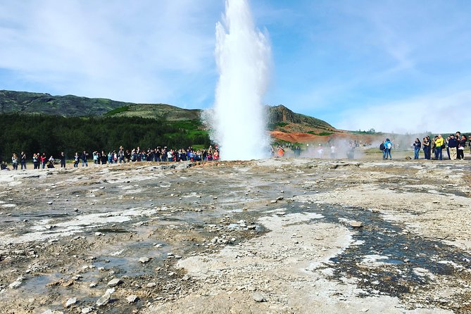 Small-group Golden Circle Classic Tour from Reykjavik - Food, Toilets, and How to Avoid a Day-Long Grind