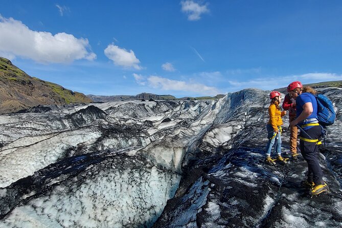 Small-Group Ice Climbing and Glacier Hiking in Solheimajokull - Food and comfort planning, since snacks and coffee are not included