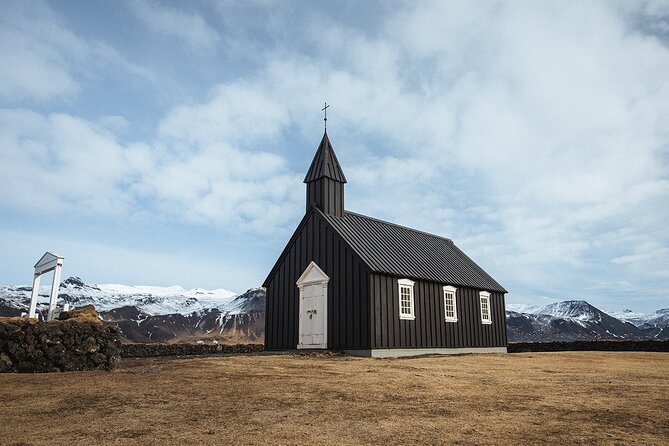 Snæfellsnes Peninsula | Private tour | PRO Photos included - Djúpálónssandur Area and Black Lava Pearl Views