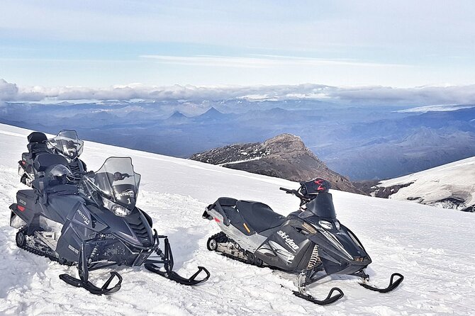 Snowmobiling on Eyjafjallajökull - Stop-by-stop: how the tour fills your time