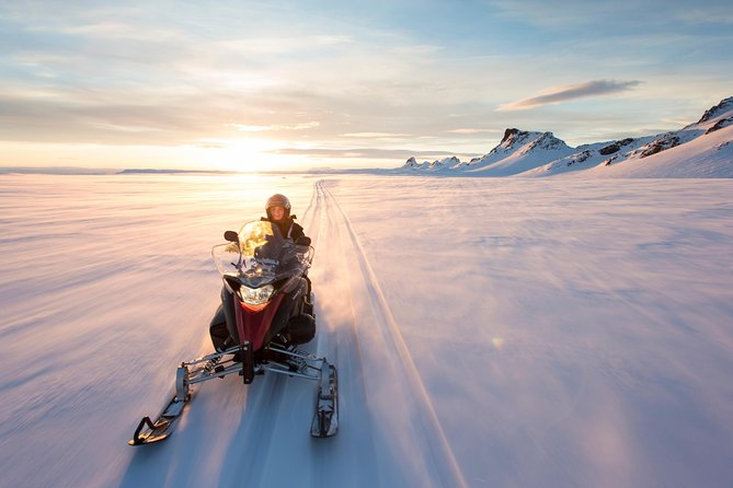 Snowmobiling on Langjokull Glacier and Secret Lagoon Tour - Why This Langjokull + Secret Lagoon Pair Works