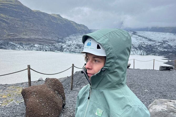 Sólheimajökull Glacier Hike Adventure - Weather reality: what if it is windy or rainy?