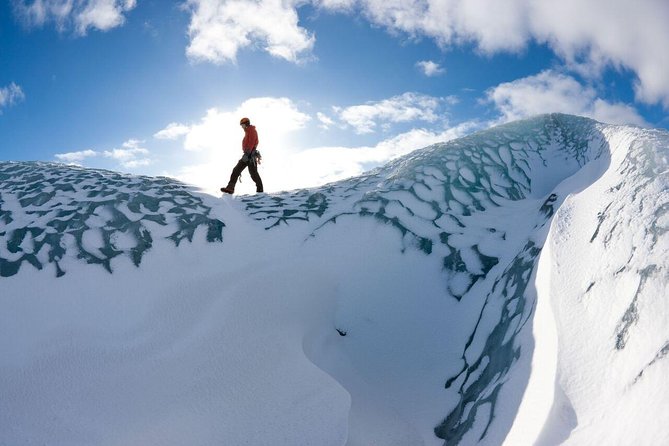 Sólheimajökull Glacier Hike & Ice Climbing Intro - Small Group - On the glacier: hike first, then learn the ice climbing basics