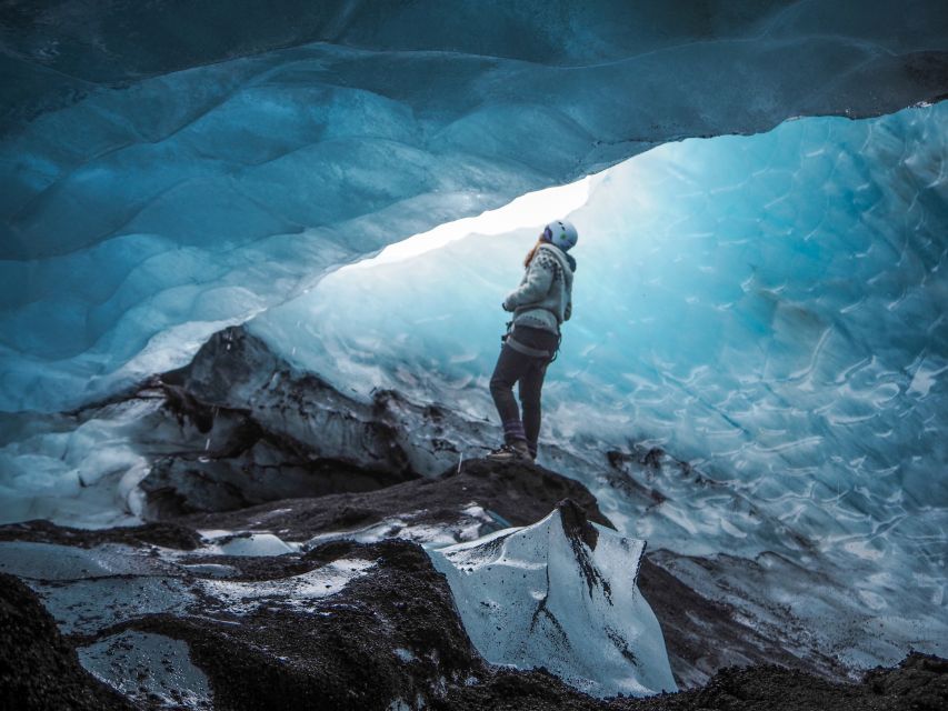 Sólheimajökull Ice Climb and Glacier Hike - Entering the Sólheimajökull World From Tröll Expeditions