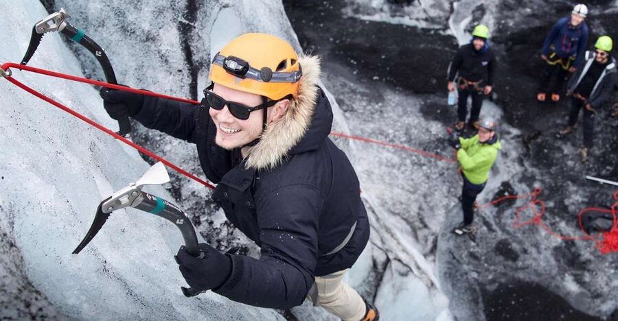 Sólheimajökull Ice Climb and Glacier Hike - Gear and Safety Briefing: Why the First 30 Minutes Matter