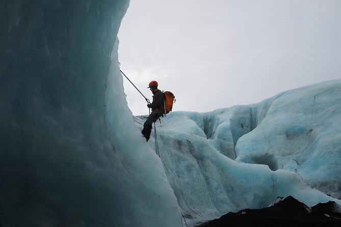 Sólheimajökull Ice Climbing and Glacier Walk - The hike to the glacier, about 15 minutes of real-world prep