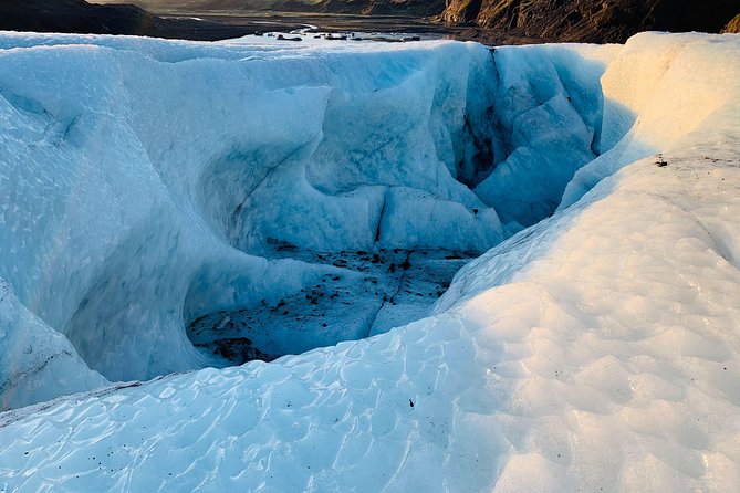 Sólheimajökull Ice Climbing and Glacier Walk - Guide styles, and why names like Maria, Joao, and Sam matter