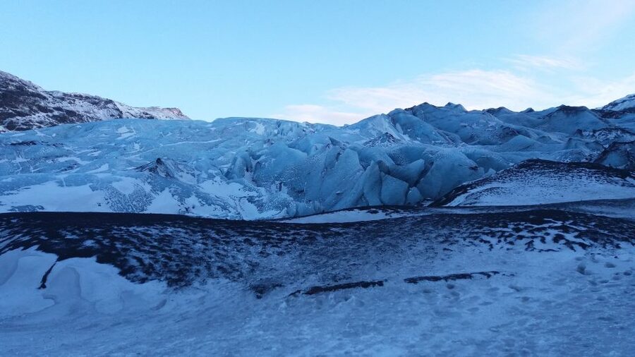 Sólheimajökull Ice Climbing Tour - Getting There and Meeting at Road 221 Parking Lot
