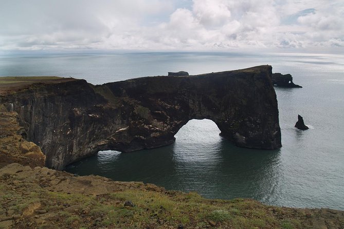 South Coast and Glacier Lagoon Day Trip by Super Jeep from Reykjavik - Canyon and national park views: Fjaðrárgljúfur to Skaftafell