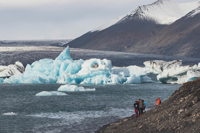 South Coast, Diamond Beach and Glacier Lagoon Day Tour - Skaftafell and Vatnajökull: what you’re really seeing