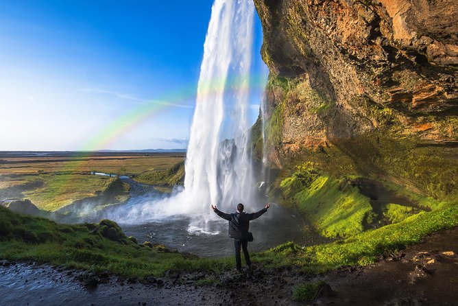 South Coast Iceland from Reykjavik with Guide & Touchscreen Audio - The drive itself: Hengill, Hekla, Eyjafjallajökull, and the volcanic “why” behind it
