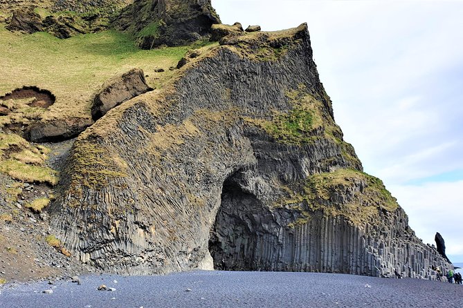 South coast Of Iceland- Private tour - Pickup, timing, and what to pack for an 8 to 10 hour drive