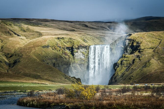 South Coast Tour Private Epic Adventure - Stop 4: Sólheimajökull Glacier, What You Get in About 45 Minutes