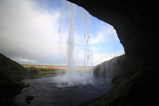 Superjeep south coast & Katla Ice Caves from Reykjavik - Stop 3, Skogafoss: a short visit to a big waterfall
