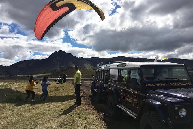 Tandem Paragliding over the Rugged Lava Fields at Blue Mountains - Should You Book Tandem Paragliding Over the Blue Mountains Lava Fields?