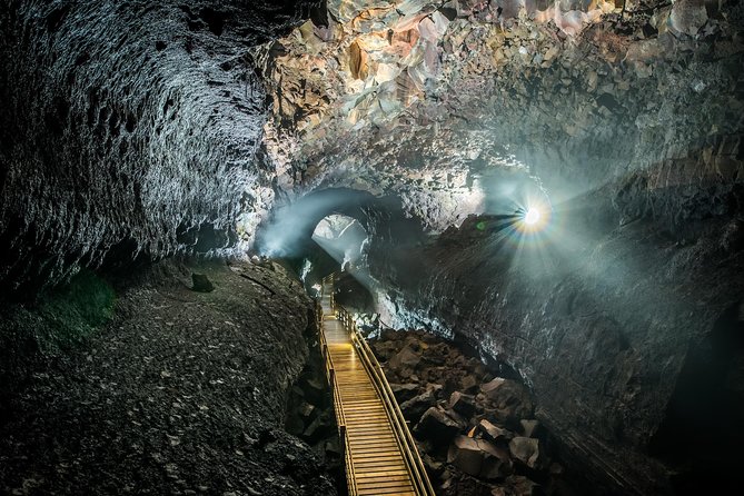 The Cave Explorer - Small-group cave time, what that means for your experience