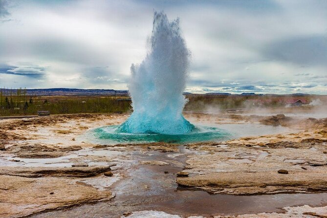 The Great Round Tour: Around Iceland in 13 Days - The small-group setup, your guide Jens Olafsson, and how that affects the trip