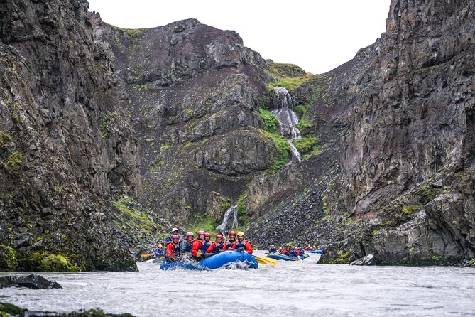 Top-Rated Family Rafting-Warm Drysuits, Volcanic Canyon, Epic Fun - Who This Trip Fits Best: Ages 6 and Up, First Timers, and Families