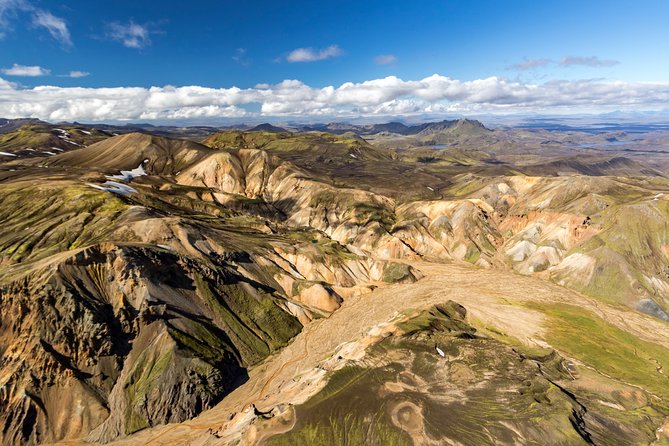Ultimate Airplane Sightseeing Flight from Skaftafell - Lakagígar Crater Chain: Mossy, Red and Black, and a Little Surreal