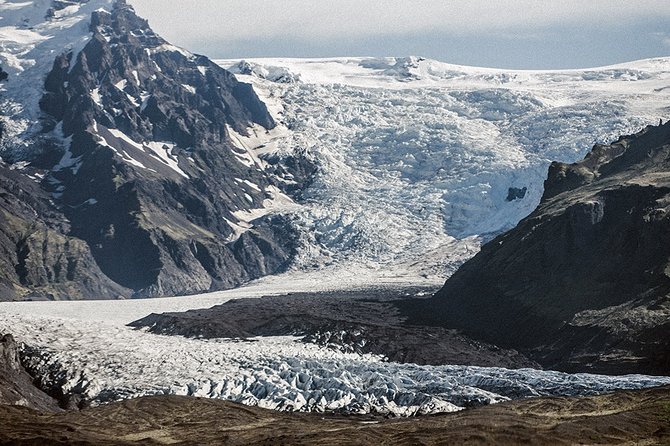 Ultimate Airplane Sightseeing Flight from Skaftafell - Riverbeds For Photo Lovers: Where the Lines Show Up