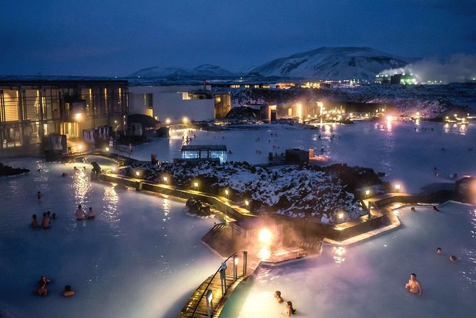 Unique bathing in an Icelandic hot springs at the Blue Lagoon - Black lava rock and the milky water, the best part is the setting