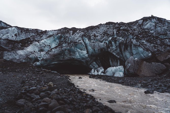 Vatnajökull Guided Beginner Glacier Walk with 4x4 Transfer - Footwear and weather: the two realities to plan for