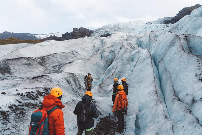 Vatnajökull Guided Beginner Glacier Walk with 4x4 Transfer - Timing and group size: morning or afternoon can change the vibe