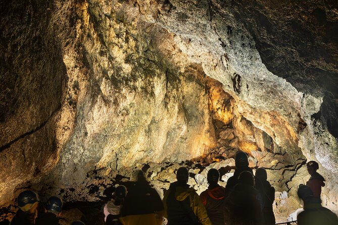 Vatnshellir Cave Tour - Staircases and footing: how to stay comfy underground