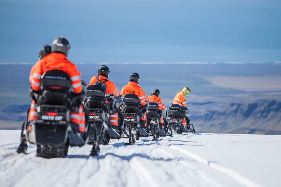 Vik: Mýrdalsjökull Snowmobile Adventure - Group Setup Rules: Licenses, Sharing, and Possible On-the-Spot Fees