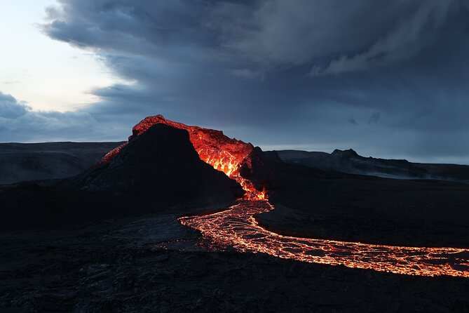 Volcano Tour on Reykjanes Peninsula Including Icelandic Snacks - Mid-Atlantic Rift Context: Why This Peninsula Matters