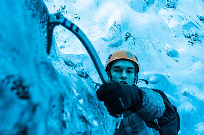 Winter Ice Cave + Climbing Private Photoshoot - 20 Shot Package - Private guiding in winter: what “all experience levels” really means