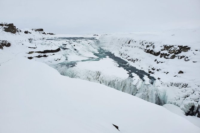 Your private golden circle tour with a personal guide - Lunch planning: what not being included means for your day