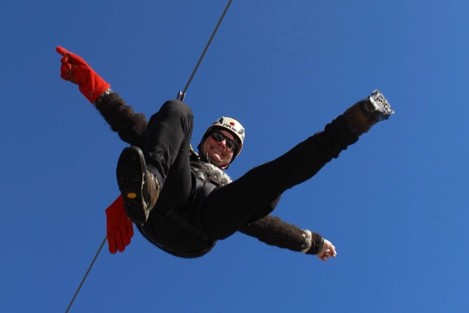 Zipline and Hiking Adventure Tour in Vík - How many ziplines, and what the surprise at the end adds